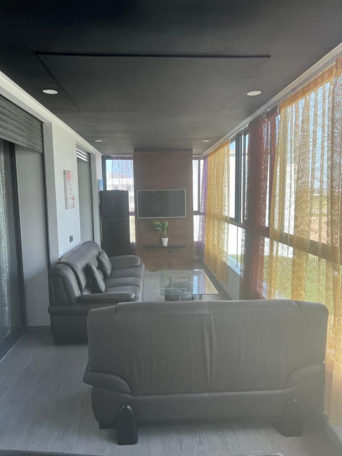 Luxury Apartment 2 Tamarist Buitenkant foto